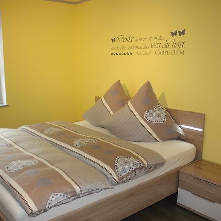 Dutenhofen Gaestehaus Bachmann מראה חיצוני תמונה